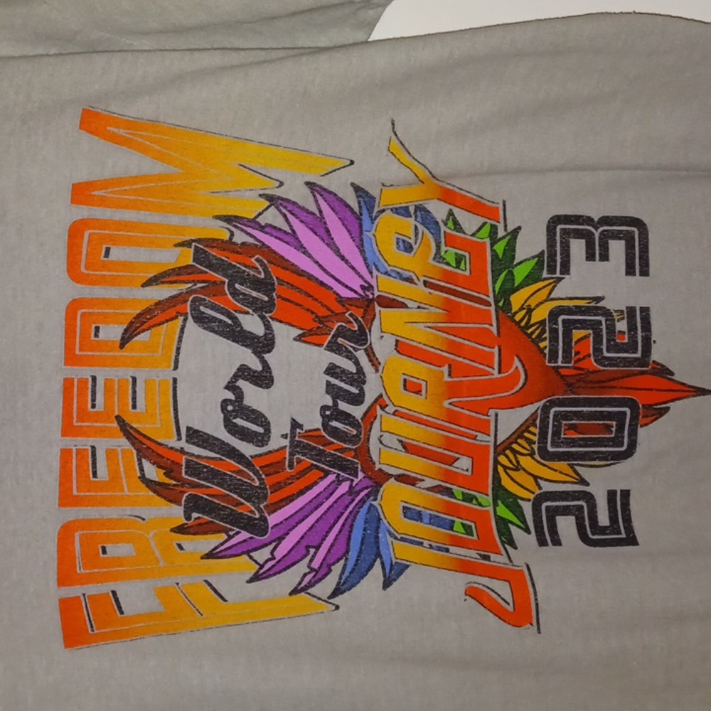 JOURNEY Freedom World Tour 2023 men's concert graphic tee shirt short sleeve M